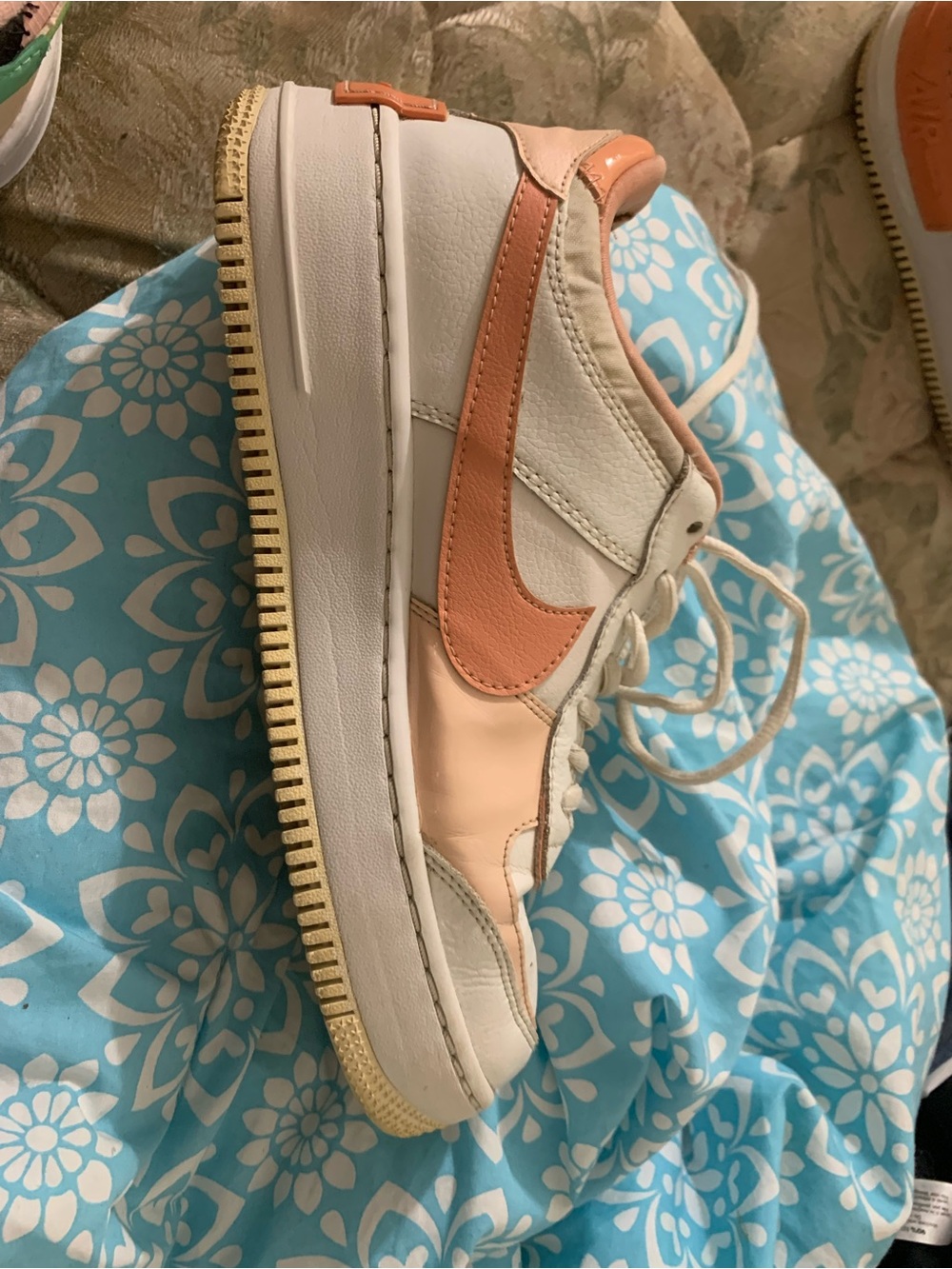 Nike Air Force 1 Low White with Peach Accent - Picture 2 of 2